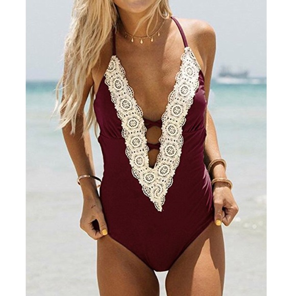 Black deep V one piece bathing suit - Picture 5 of 5